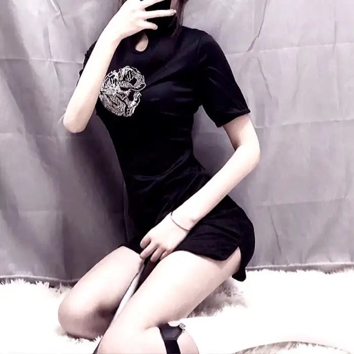 琼楼密约 在线观看